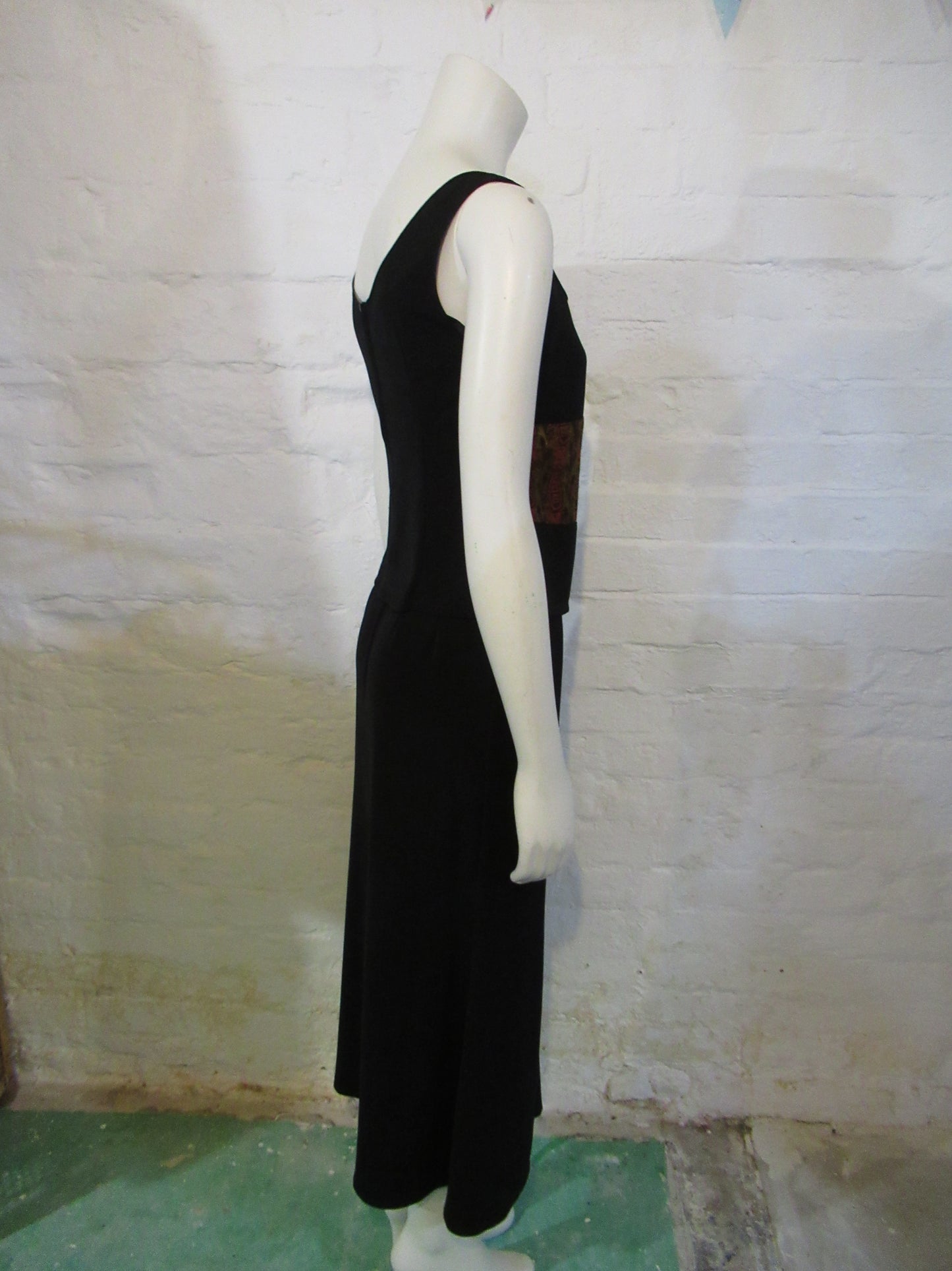 Sarah B. 3 piece skirt suit