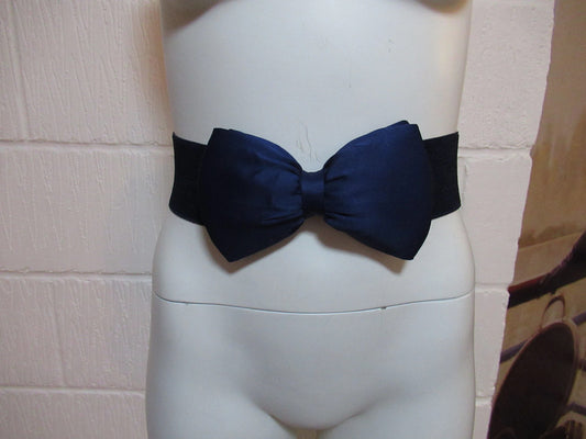 Navy stretchy bow belt