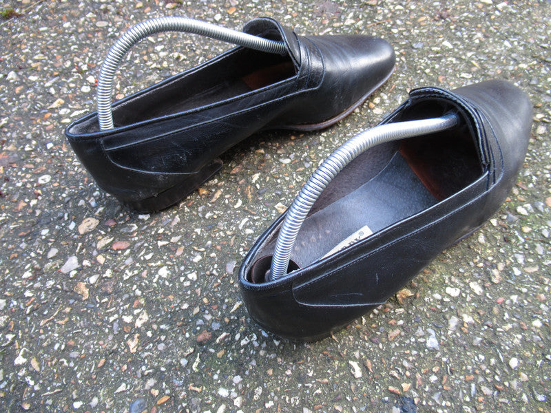 Black Saint Ferry size 9 slip on shoes