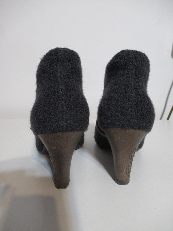 Gorgeous grey shoes